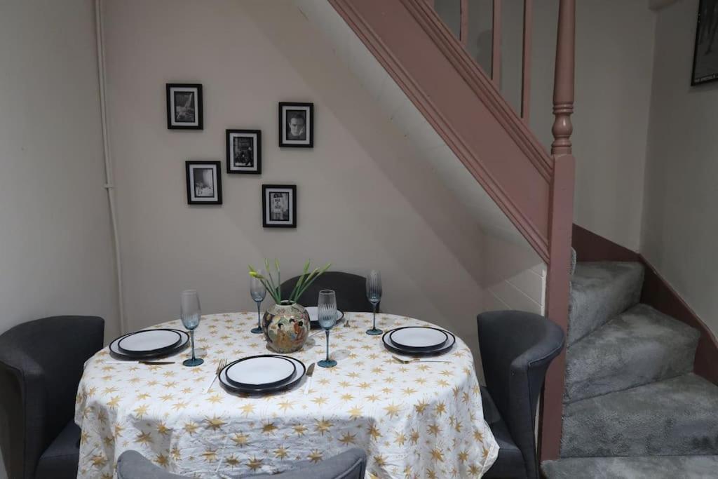 Victorian Farrar Cottage ヨーク エクステリア 写真